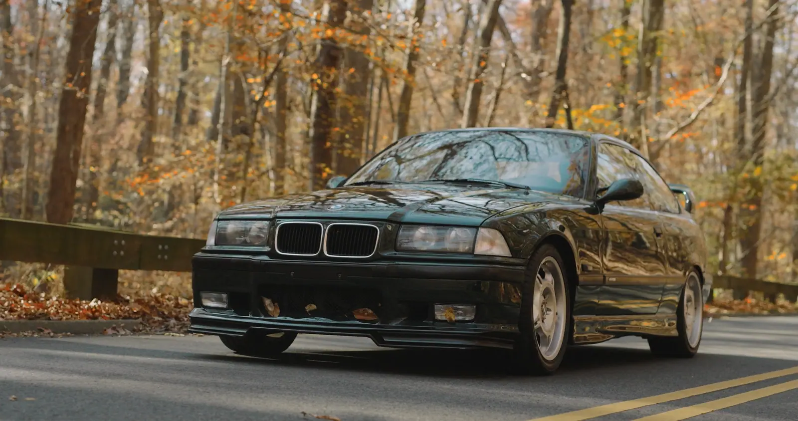 The M3 head-on in the fall leaves