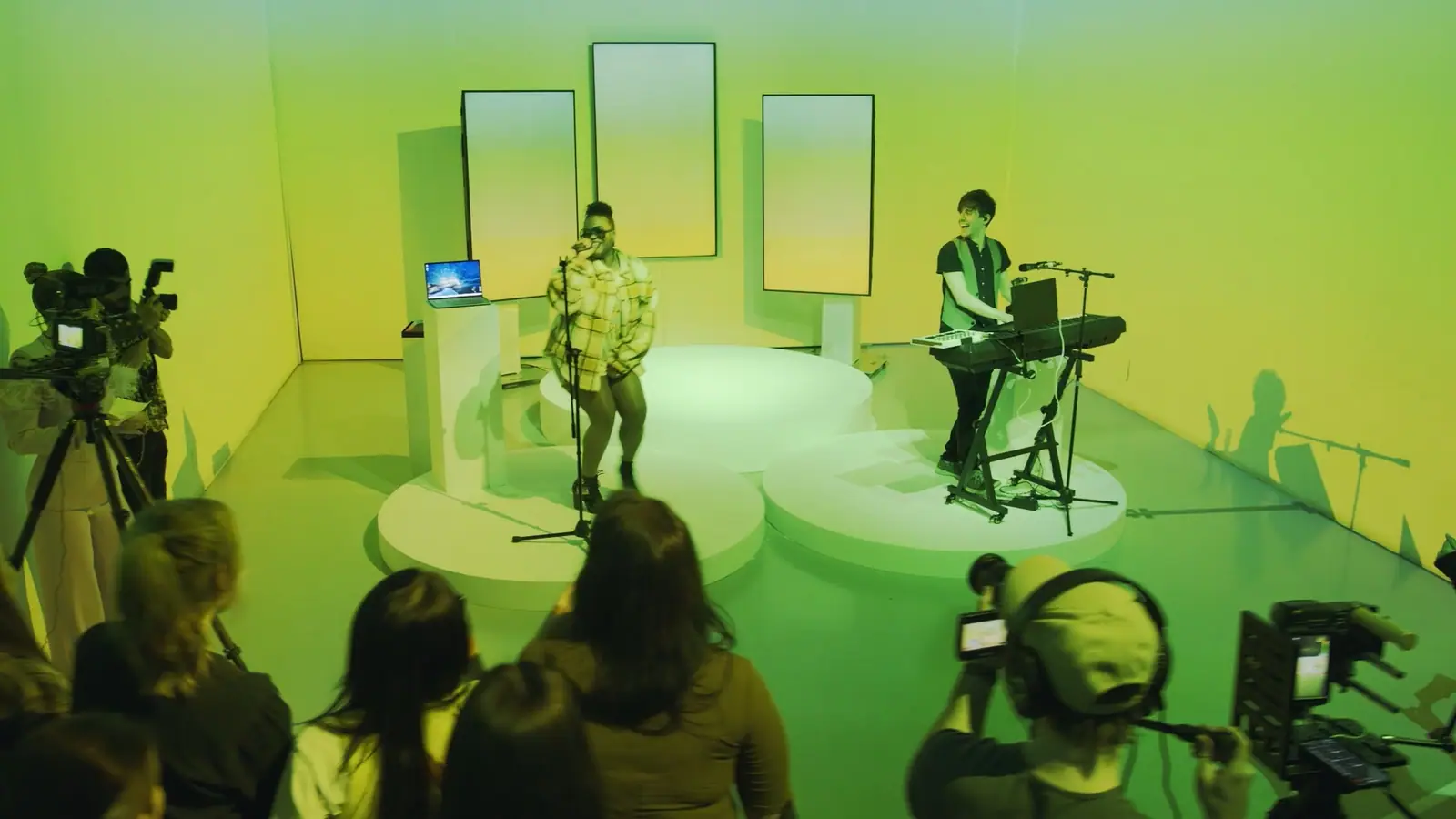 Lenovo × AMD, production still 2