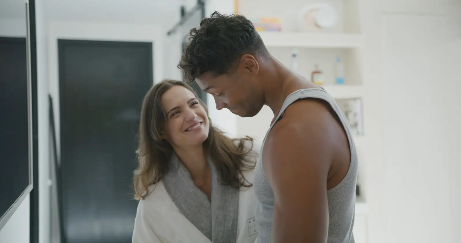 Moliving, production still 2